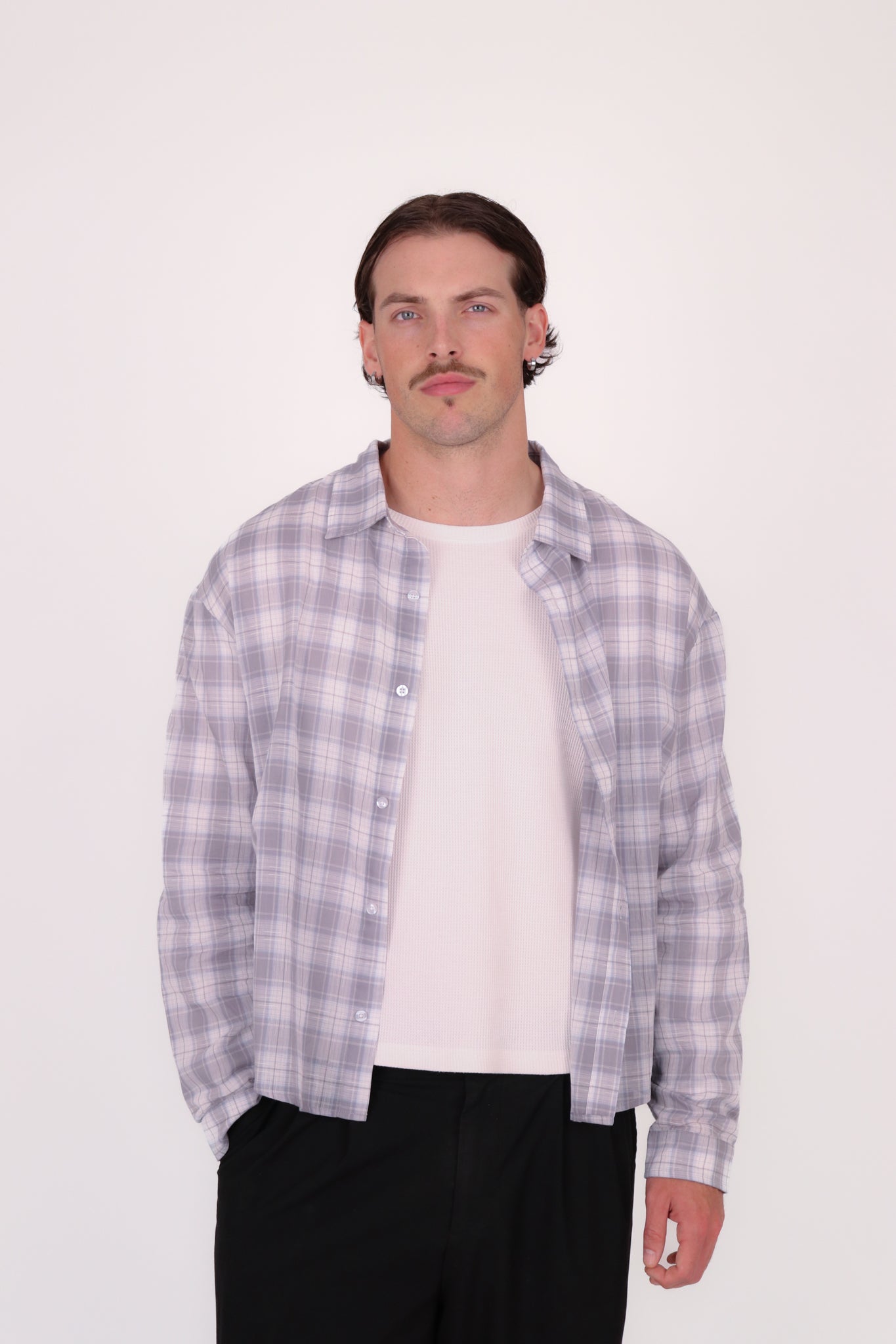 NOSTALGIA OVERSHIRT